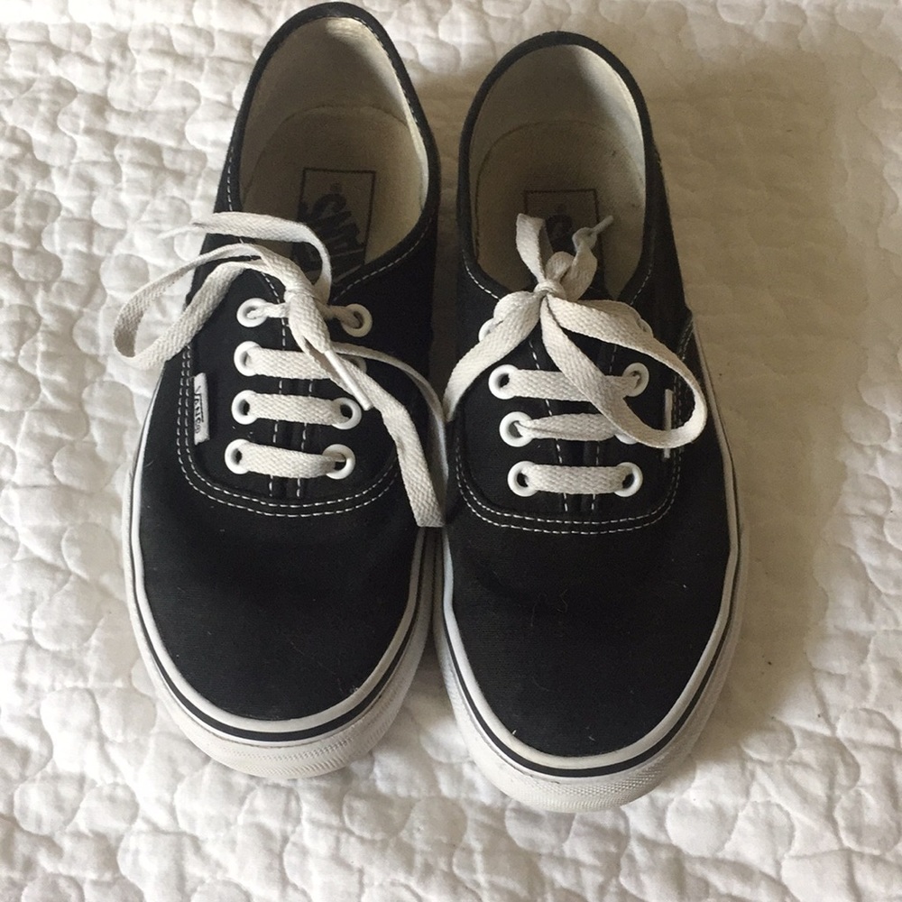 Black Vans Sz. 6.5